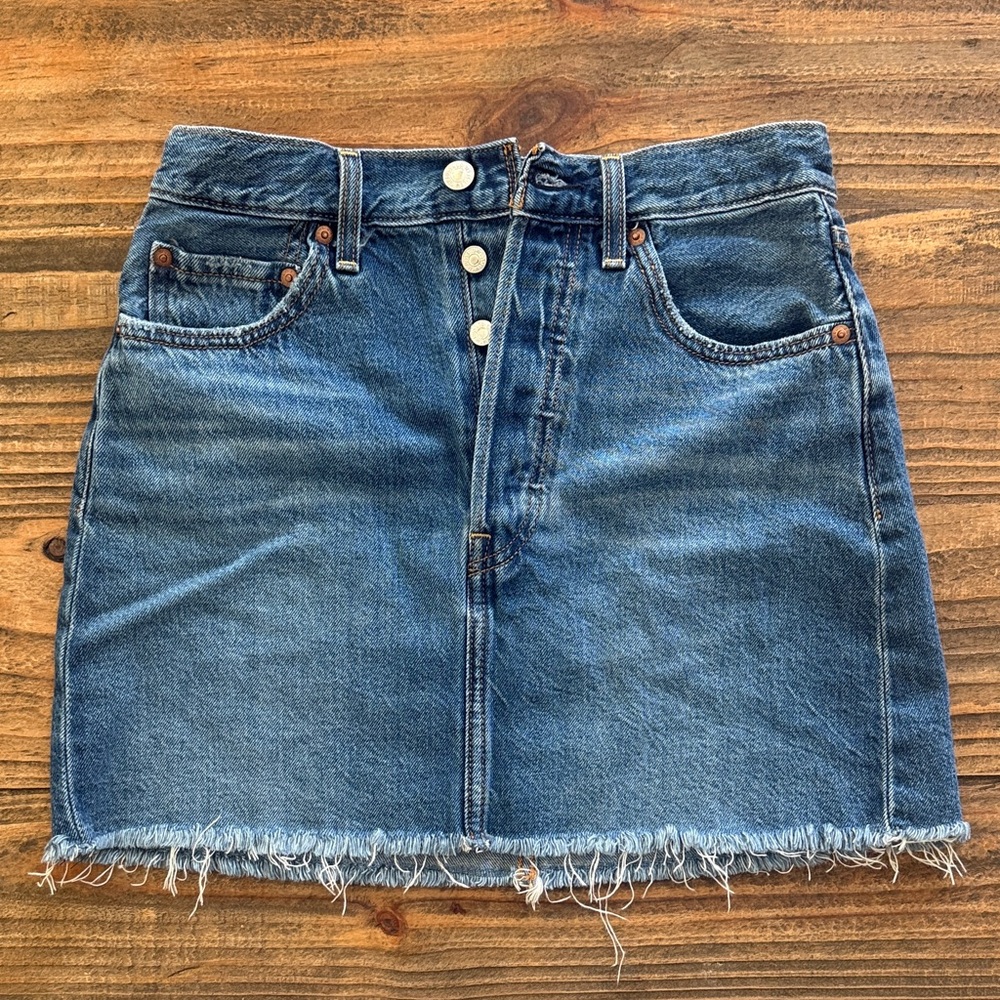 Levi's Classic Blue Denim Mini Skirt